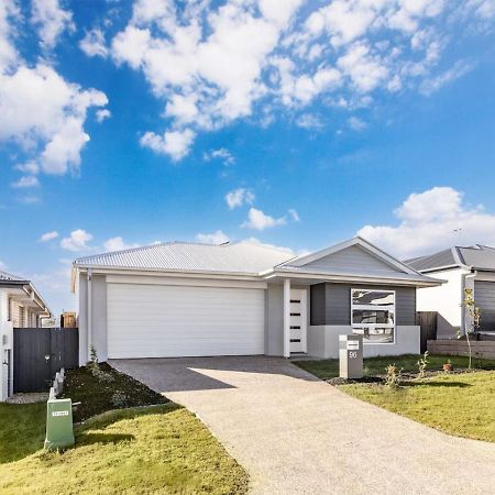 Convenient Brandnew 4 Beds House, 5 Mins To Mall Springfield Lakes Exteriér fotografie